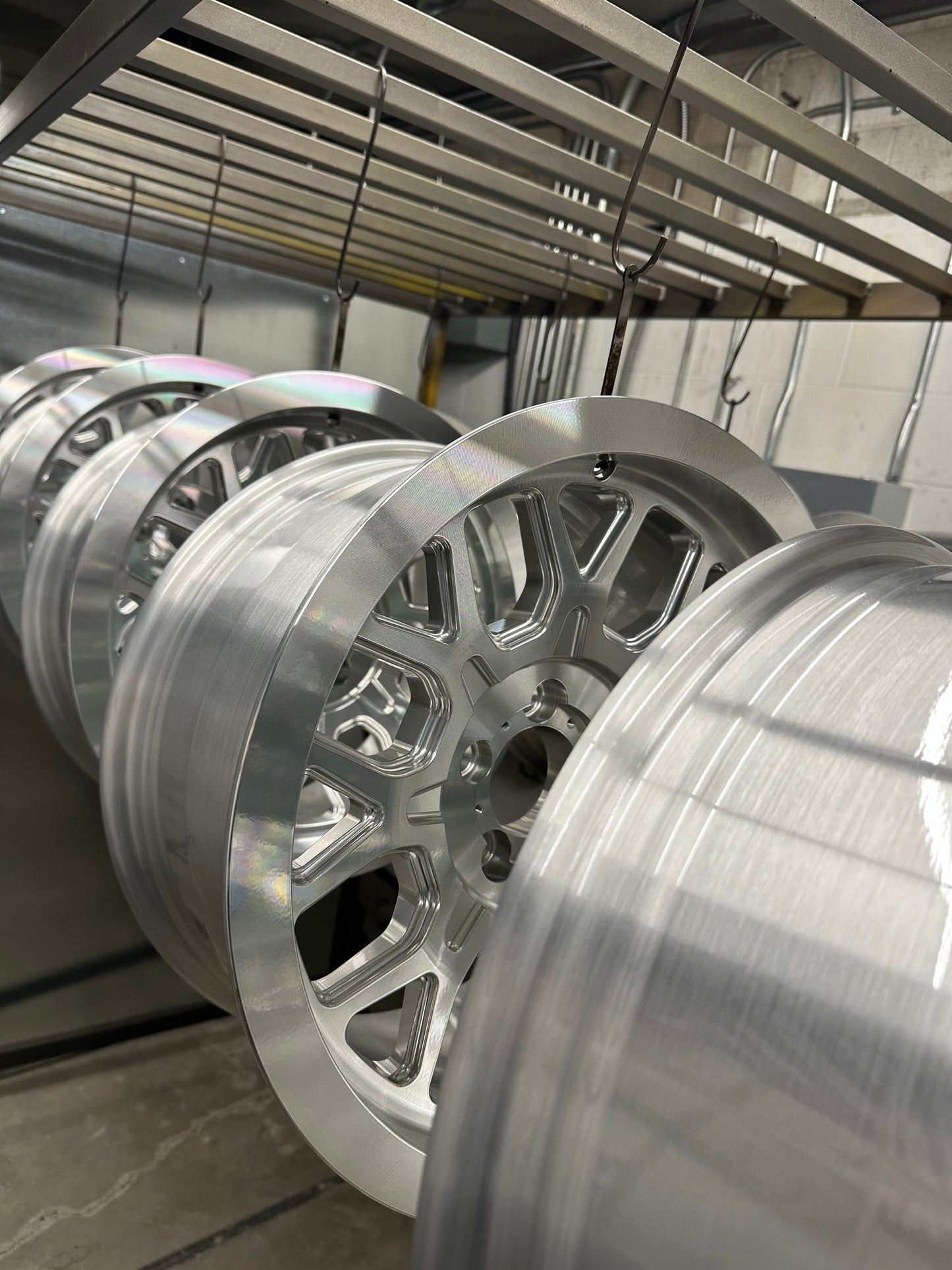 LF20 18x9 Forged Wheel